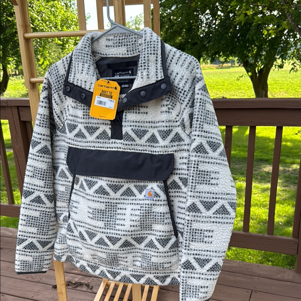 Women’s Carhartt Fleece Pullover